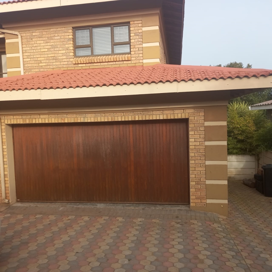 To Let 3 Bedroom Property for Rent in Reebok Western Cape